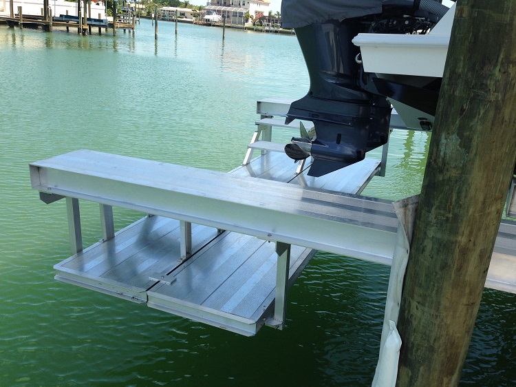 – Aluminum Boat Lift